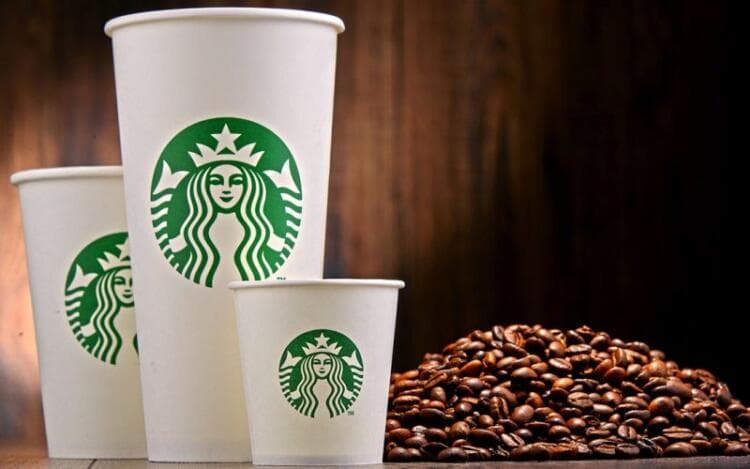 Tomémonos un café, seamos amigos: la historia de Starbucks