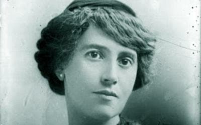 Elvia Carrillo, heroína en el país de los meros machos