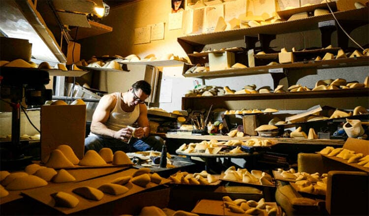 Ian Powell escaló muy alto, cayó muy hondo y lo salvó la cárcel