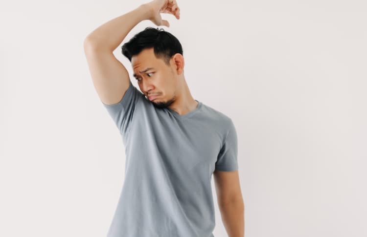 Historia del desodorante: 5 refrescantes lecciones de uso diario en tu negocio